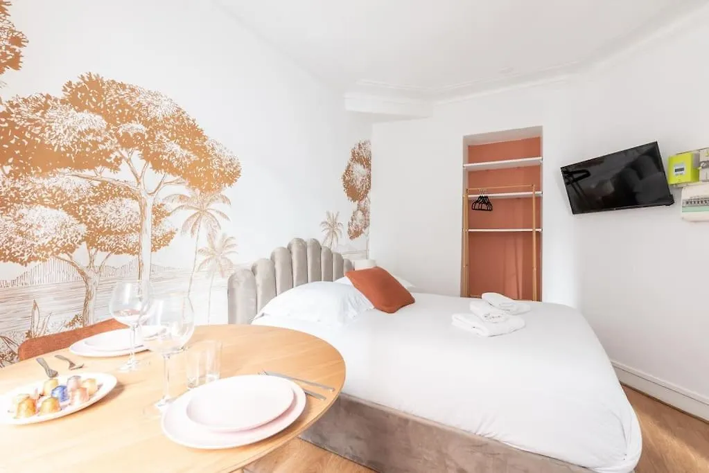 Studio Metro Nation - Oasis - III Apartment Paris