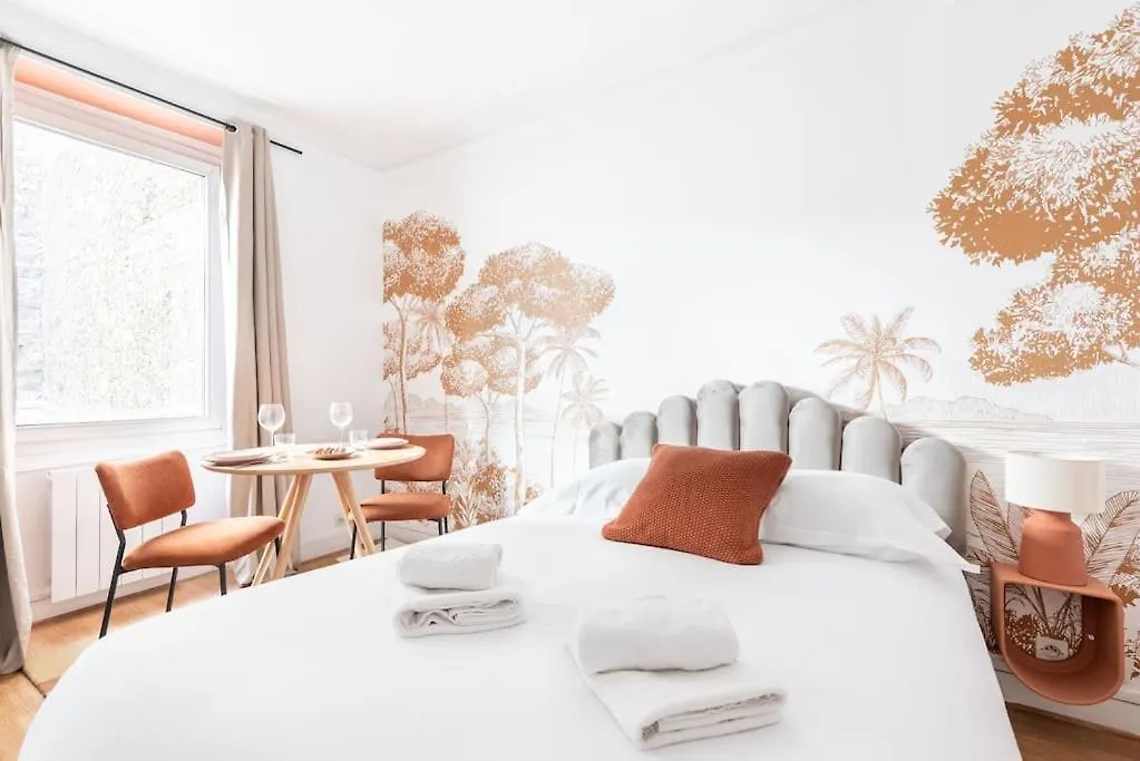 Studio Metro Nation - Oasis - III Apartment Paris France